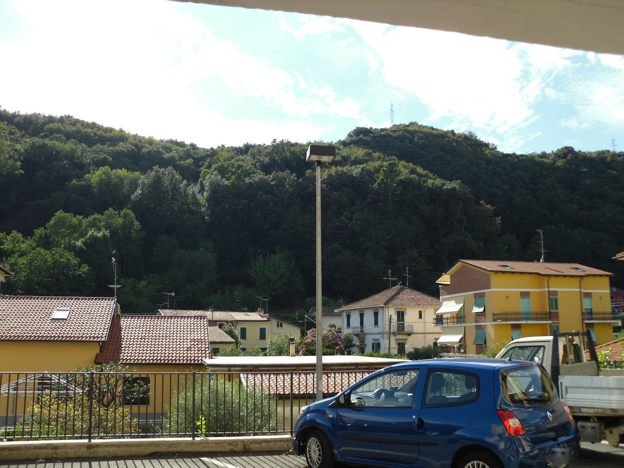 Apartment In The Green La Spezia Bagian luar foto